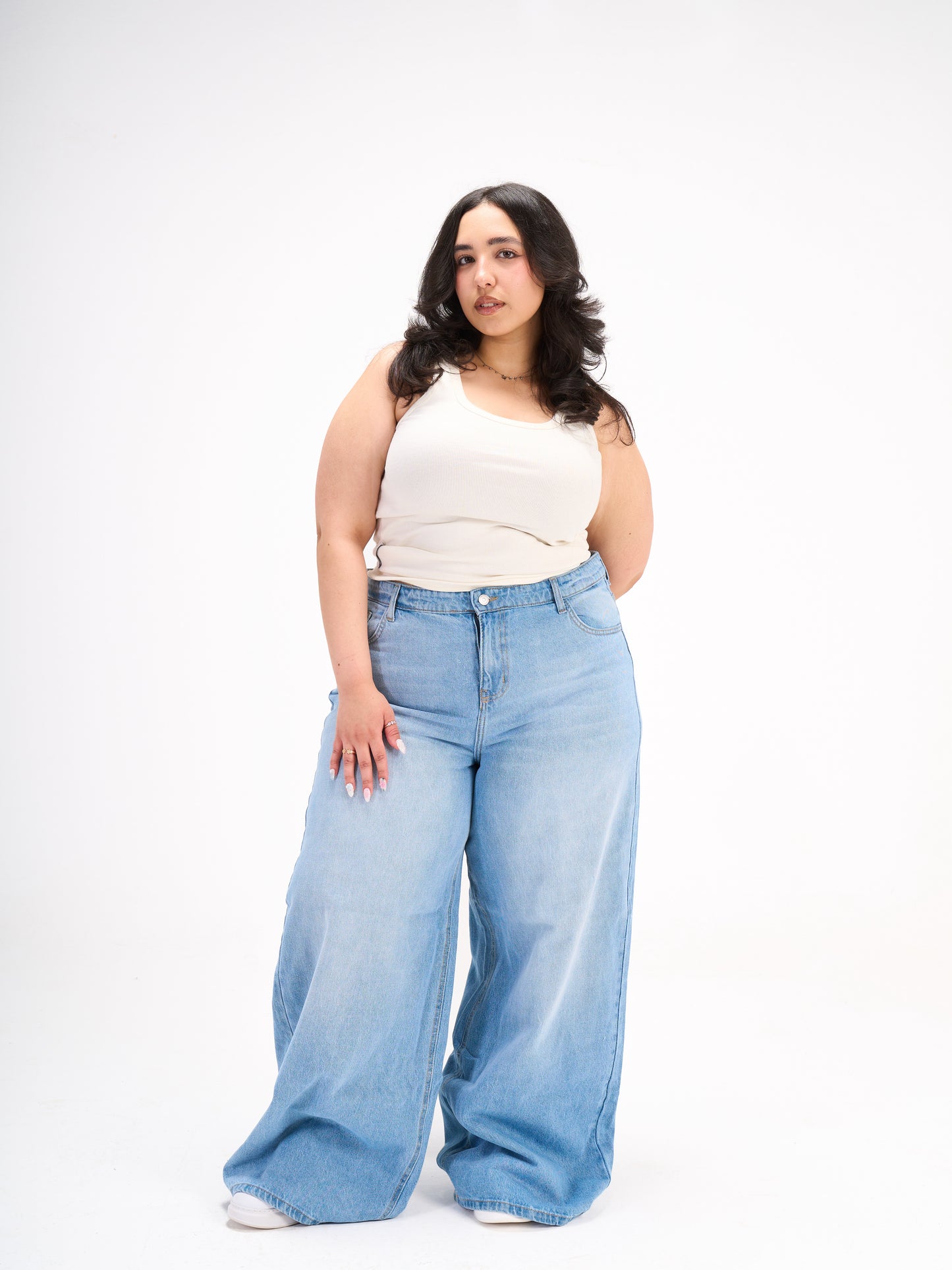 The wide leg (outlet)