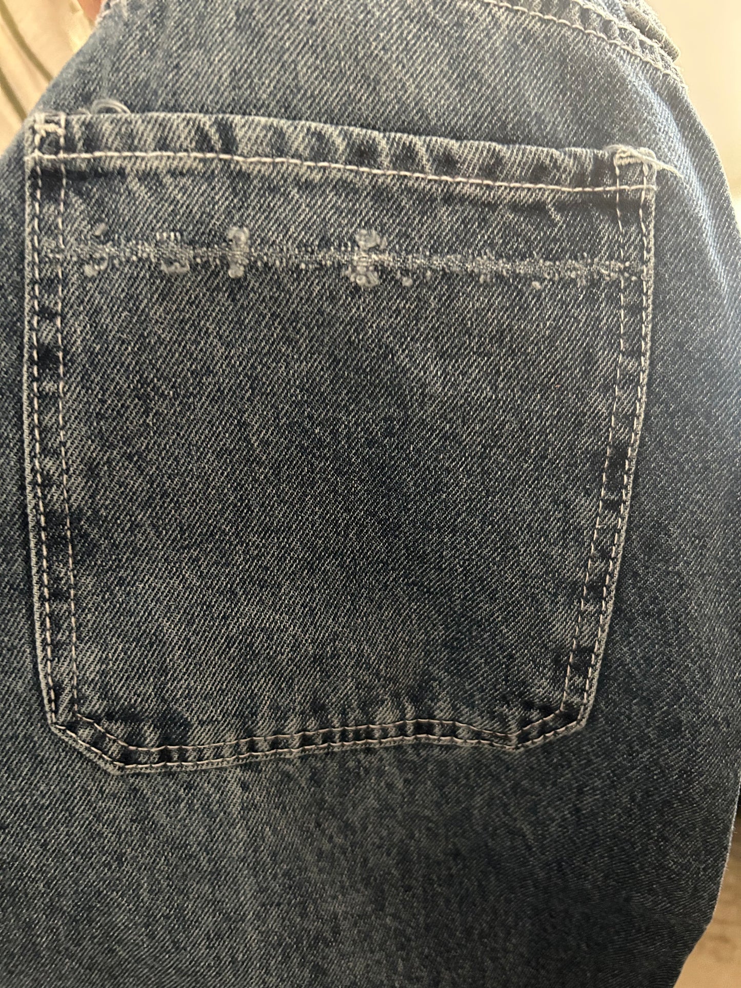 The wide leg (outlet)
