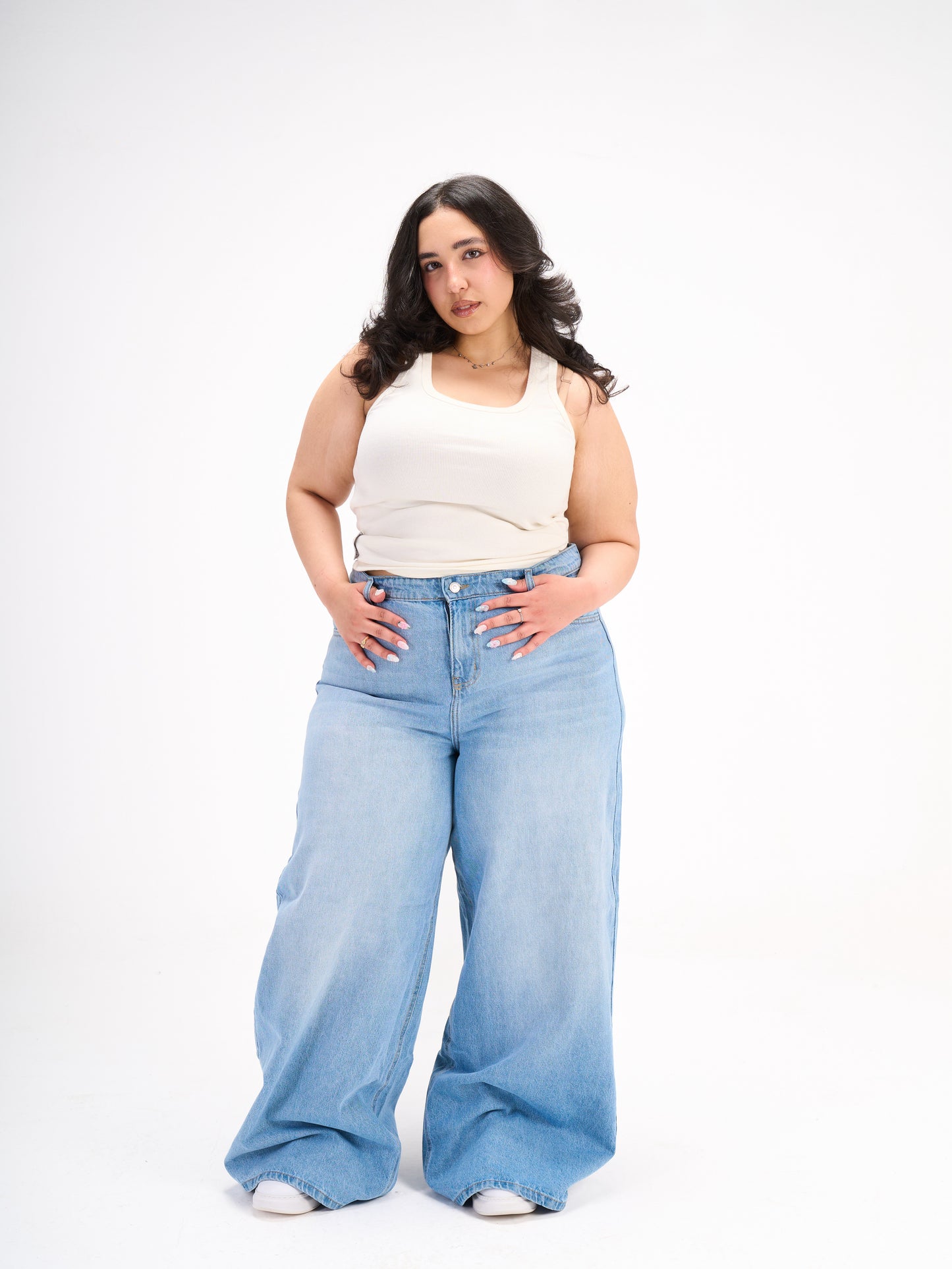 The wide leg (outlet)