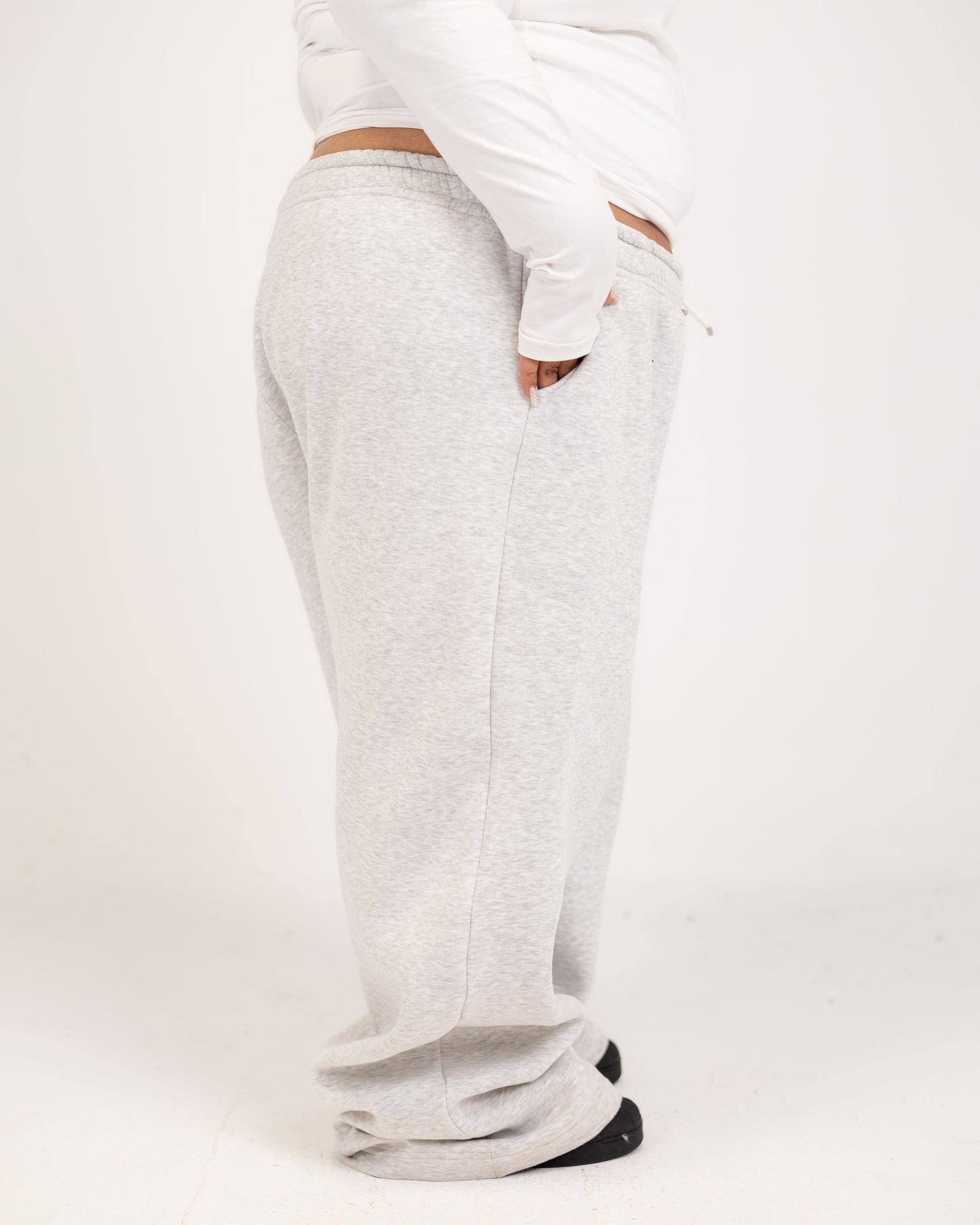 Grand-mere grey sweatpants